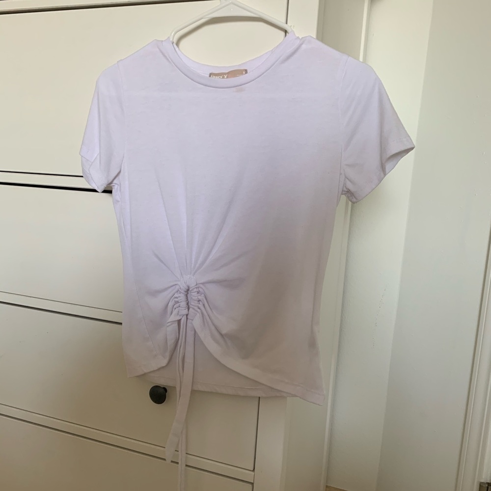 Tee shirt